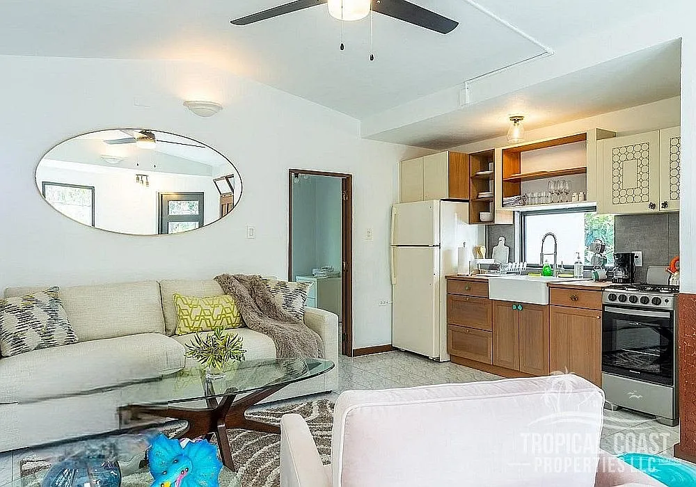 1 bed, 1.0 bath, 700 sqft, $1,795 — Photo 3