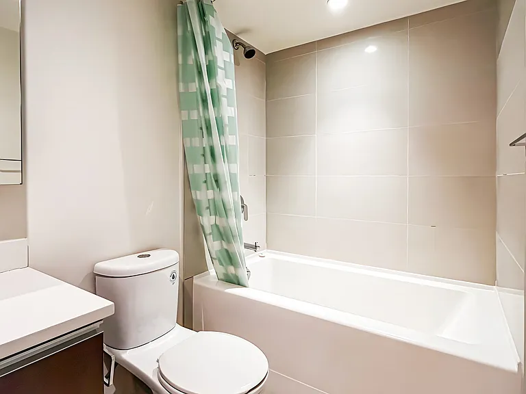 1009 Harwood St #309 — Photo 9