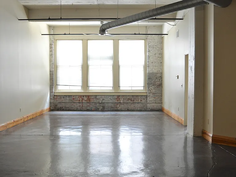 Hale Justis Lofts — Photo 22