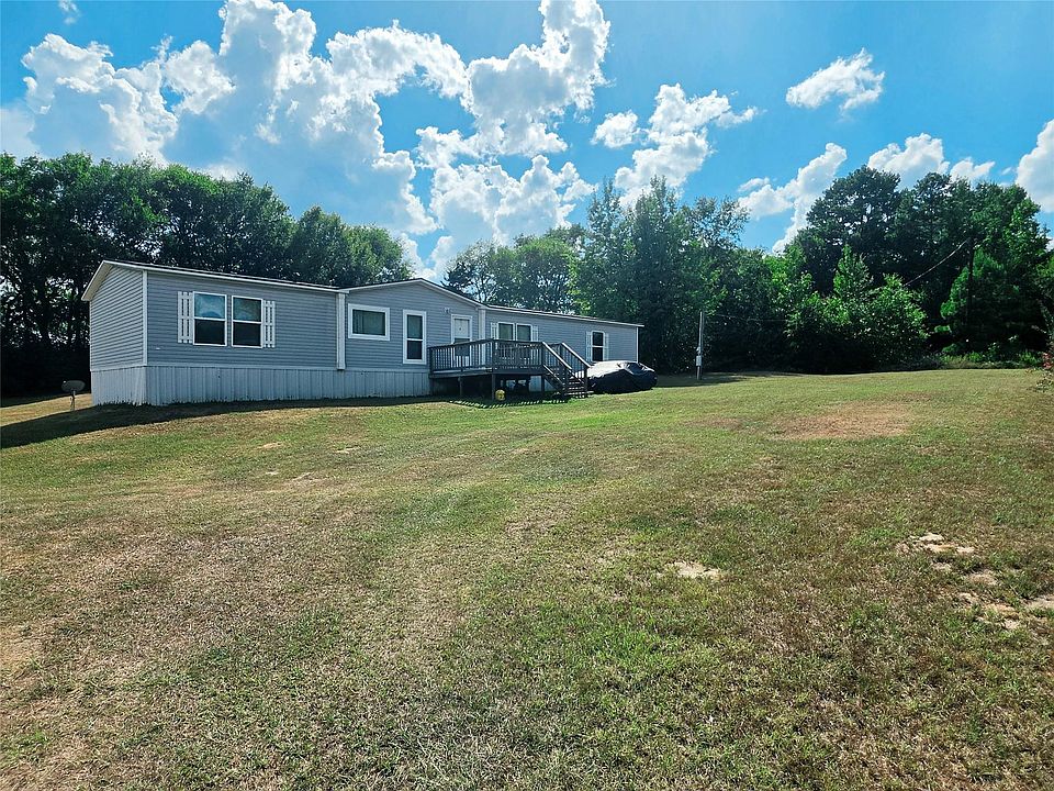 1st image of 276 Wisteria Ln