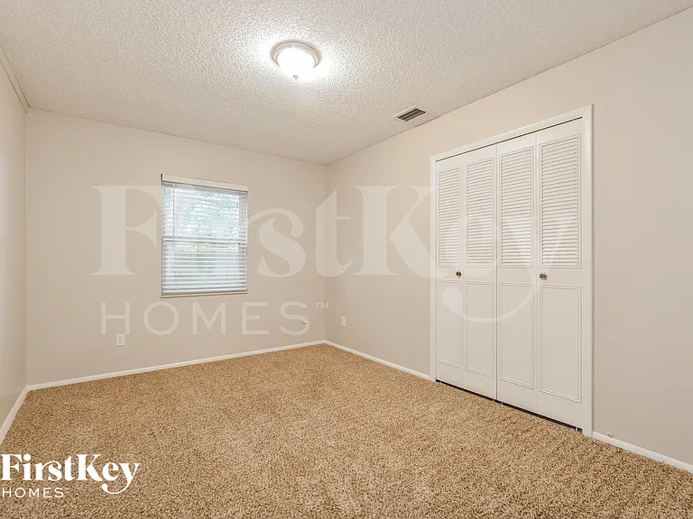 7039 Pecan Ct — Photo 11