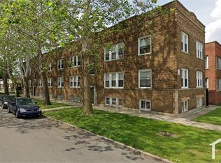 9204 S Saginaw Ave #1, Chicago, IL
