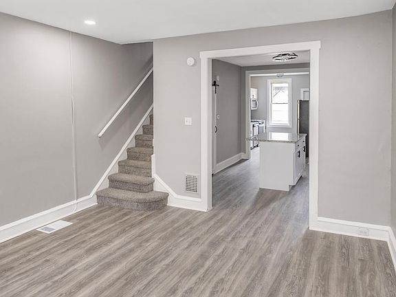 2nd image of 154 Eutaw Ave