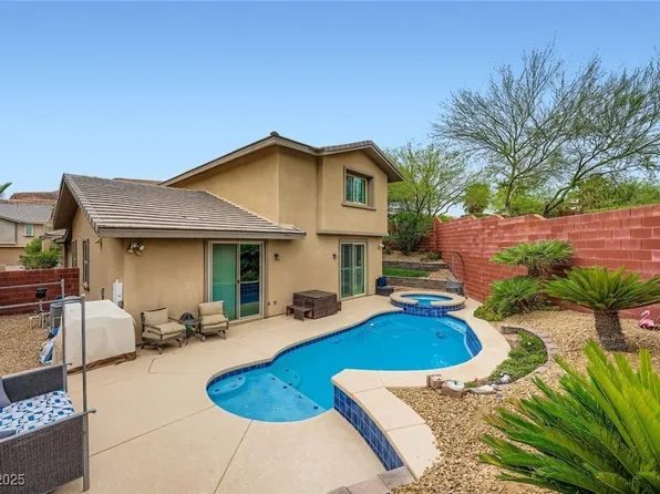 5568 Trilling Bird Dr, Las Vegas, NV 89135