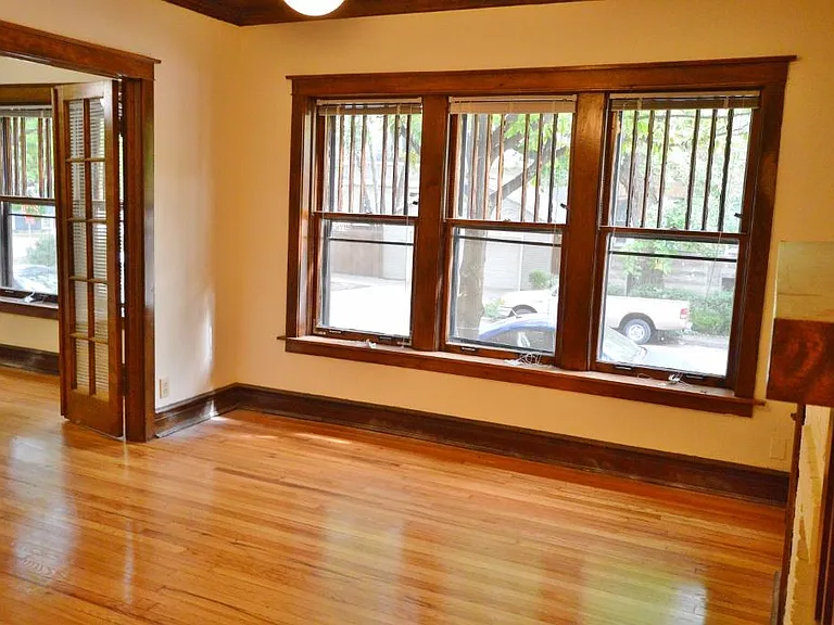 1340 W Waveland Ave #1 — Photo 1