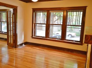 1340 W Waveland Ave #1, Chicago, IL 60613