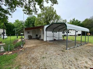 8698 Oakland Rd, Oakland, AR 72661