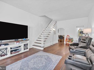 349 Barclay St, Burlington, NJ 08016