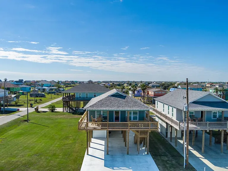 Gulf Shores Dr — Photo 57
