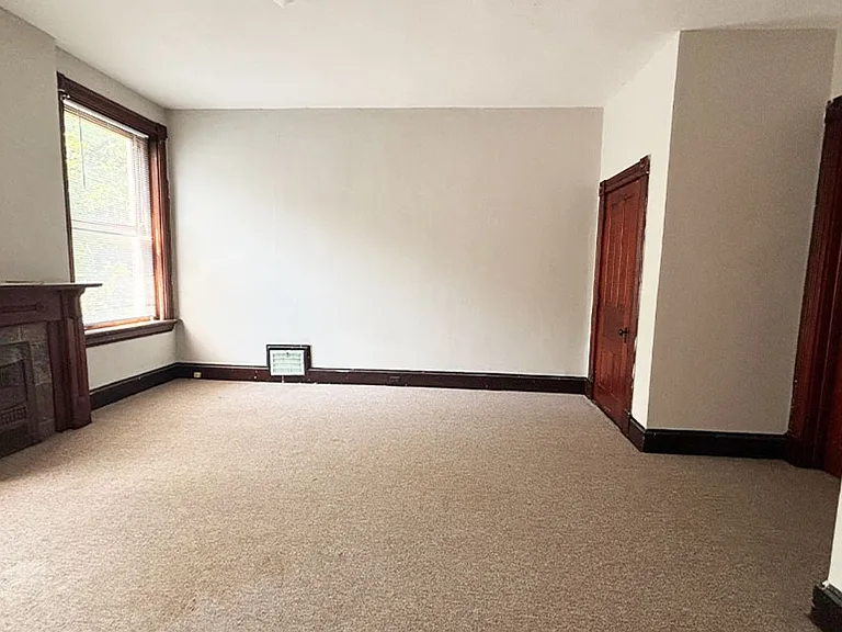 511 Lowell Ave — Photo 7