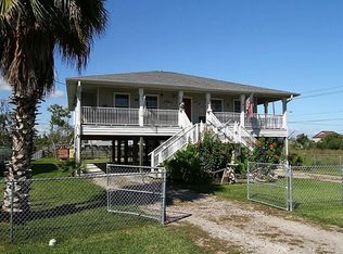 214 15th St, San Leon, TX 77539