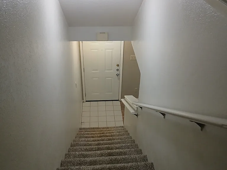 5101 Middlecoff Rd — Photo 17