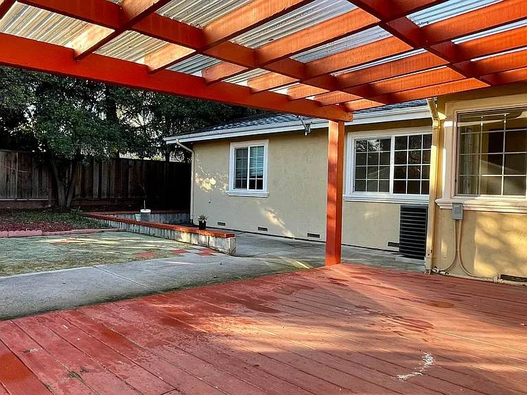 960 Branham Ln — Photo 7