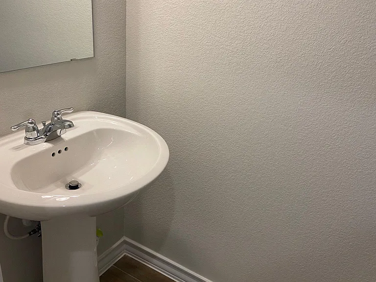 1602 Denesa Dr — Photo 15