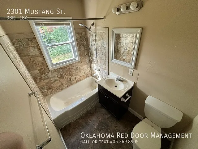 2301 Mustang St — Photo 13