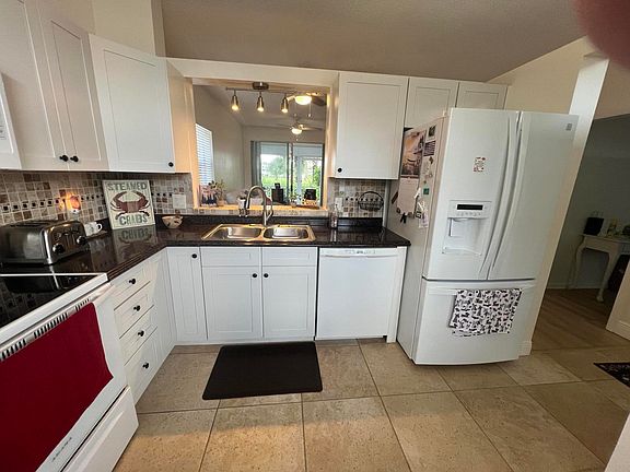 4th image of 18081 SE Country Club Drive Apt 341