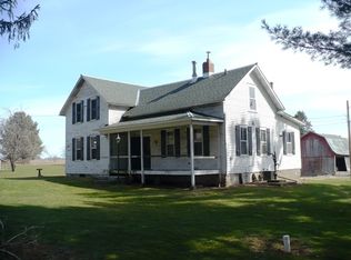 W7423 Capital Rd, Greenwood, WI 54437