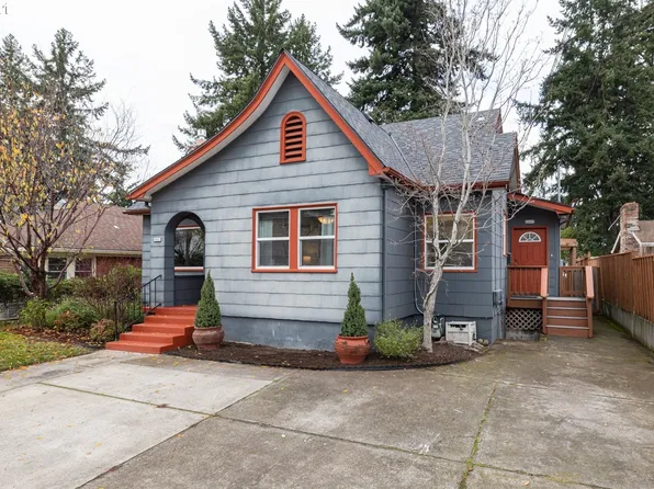 6641 E Burnside St #B, Portland, OR 97215