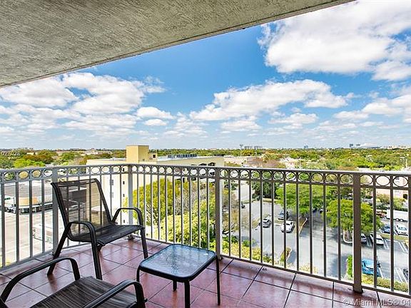 4th image of 1650 Coral Way Penthouse 8