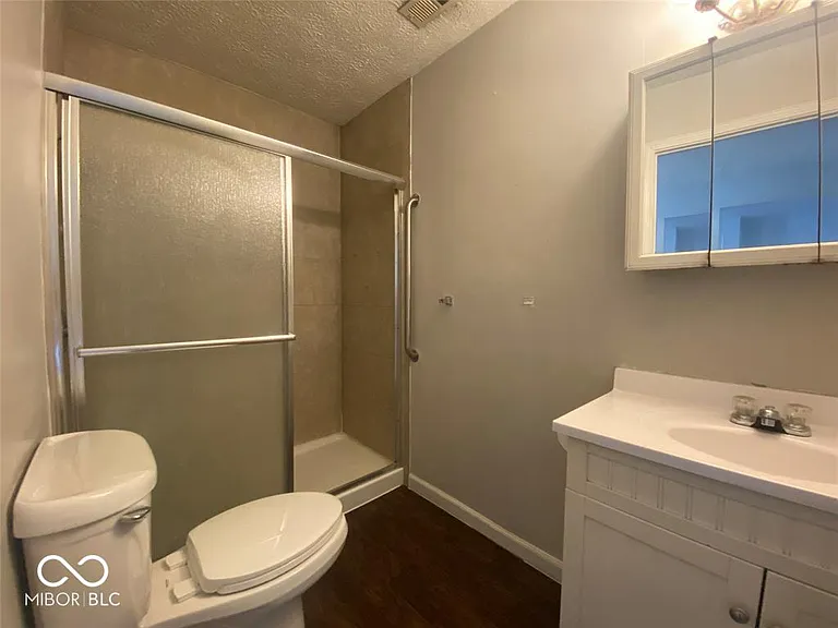 205 Baronne St — Photo 10