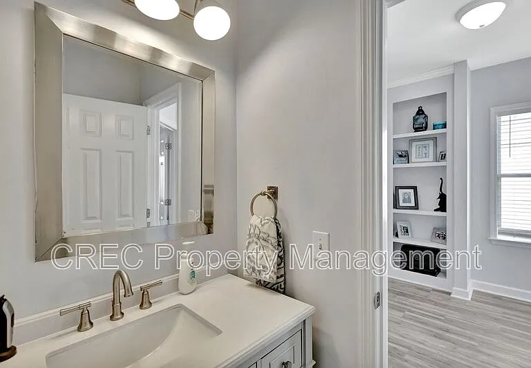 147 Palm Cove Way — Photo 24