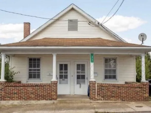 31 E Main St #1, Fayetteville, PA 17222