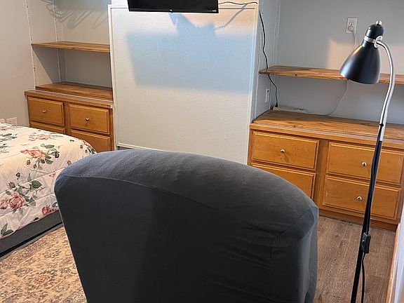 5th image of 6450 Sth Rd #2