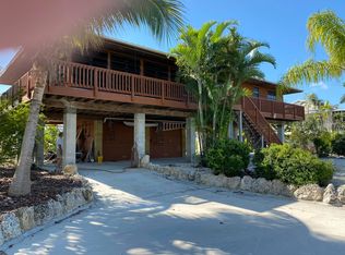 17239 Oleander Ln, Sugarloaf Key, FL 33042