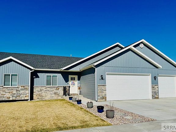 3rd image of 1158 Dolostone Dr