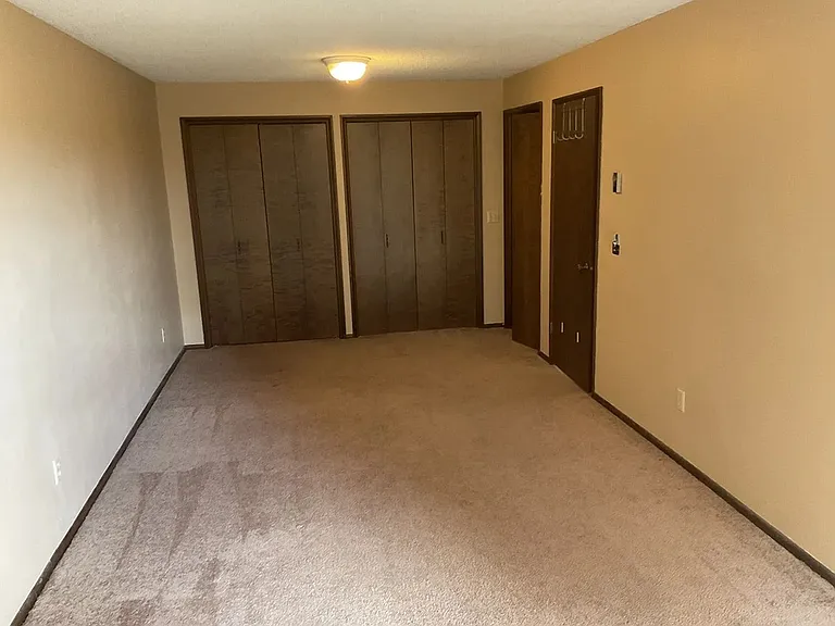 168 Chilvers Rd #K — Photo 10