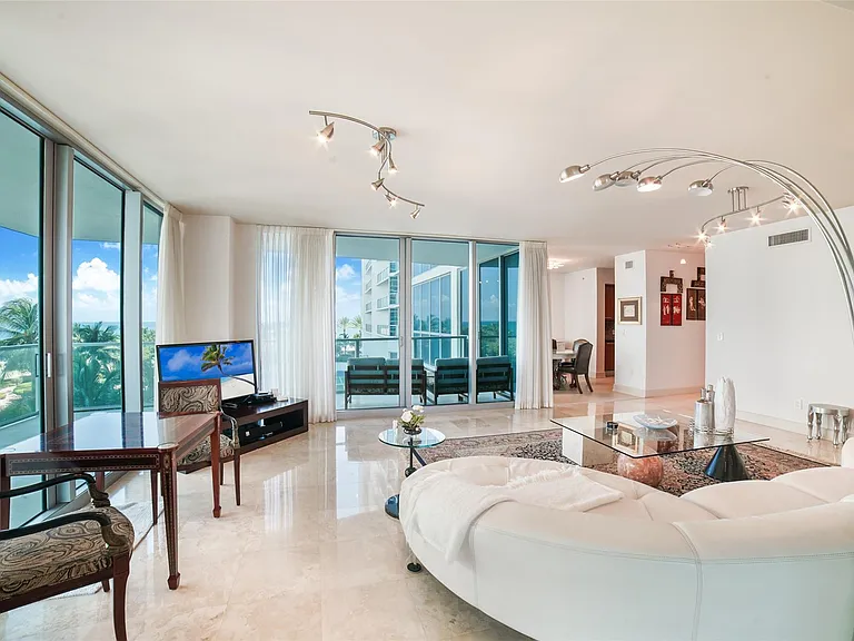 3101 S Ocean Dr #401 — Photo 6
