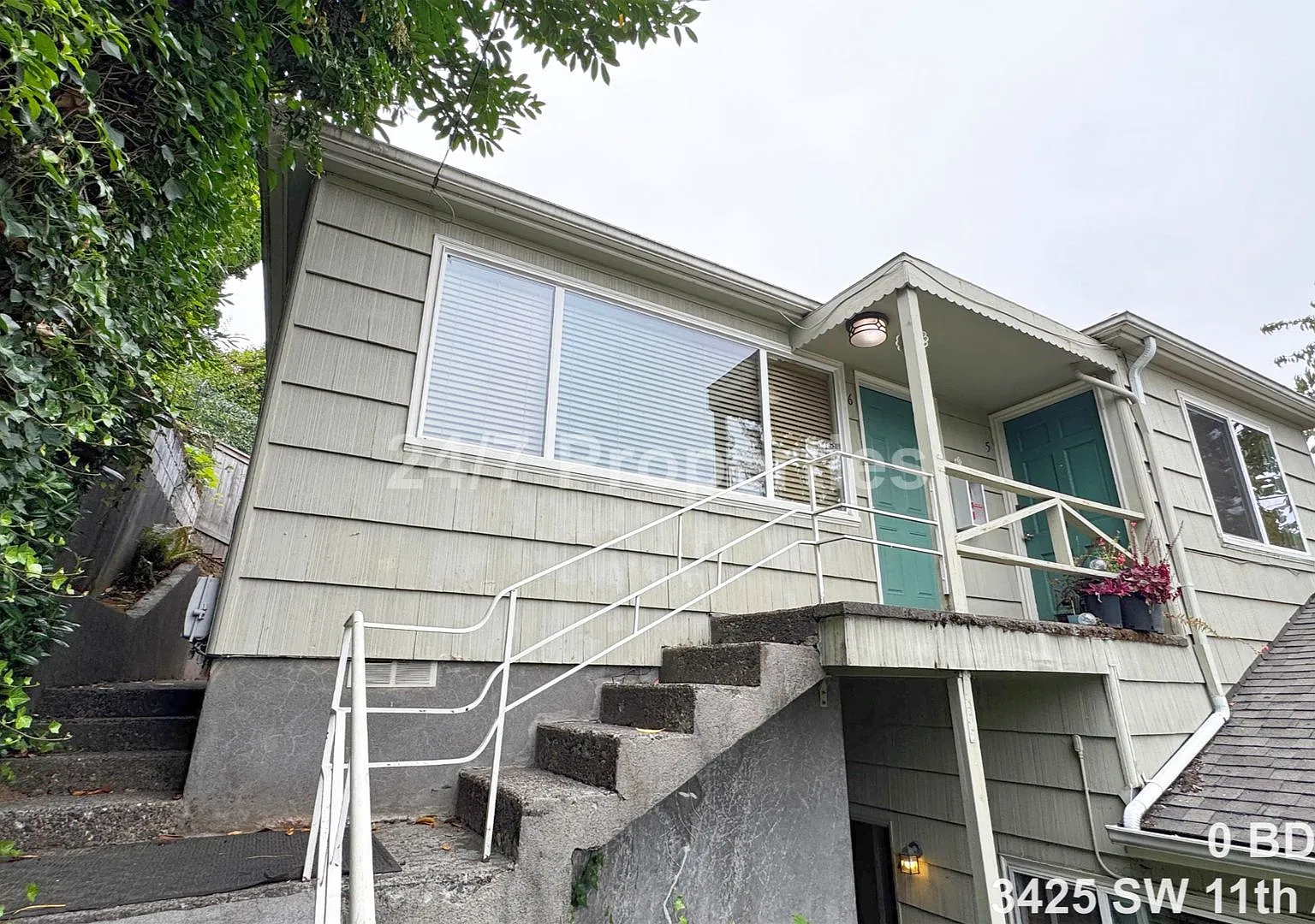 Vintage Studio Apartment Near OHSU and Marquam Park! — Photo 2