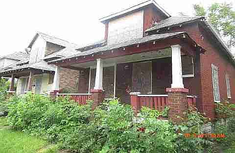 6415 Floyd