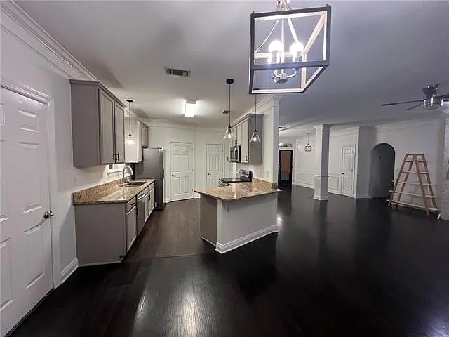 928 Nancy St — Photo 12