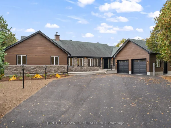 1580 Groves Rd, Russell, ON K4R 1E5