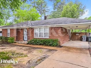 1515 Mount Moriah Rd, Memphis, TN 38117