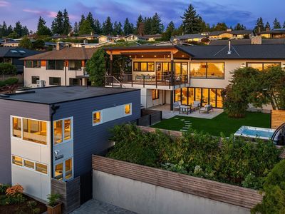 12703 9th Avenue NW, Seattle, WA, 98177