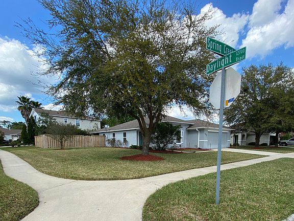 4th image of 1203 Spring Creek Ct