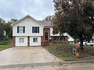 1016 E Buddy St, Saint Joseph, MO 64504