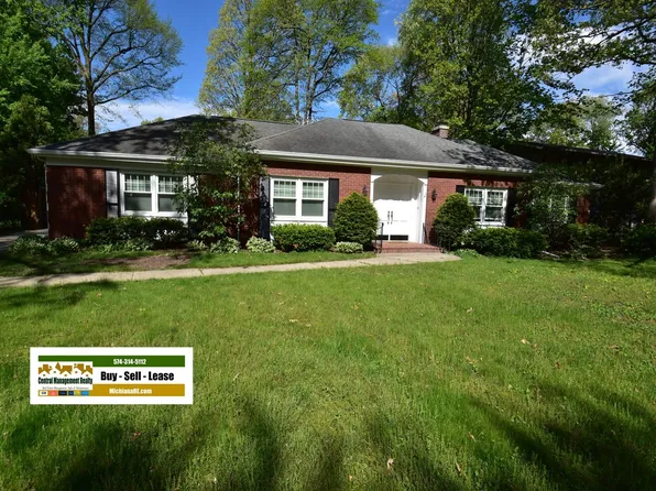 54579 Whispering Oak Dr, Mishawaka, IN 46545