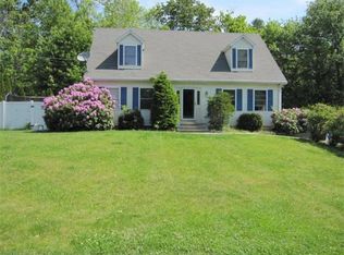 50 Woodside Dr, Northbridge, MA 01534