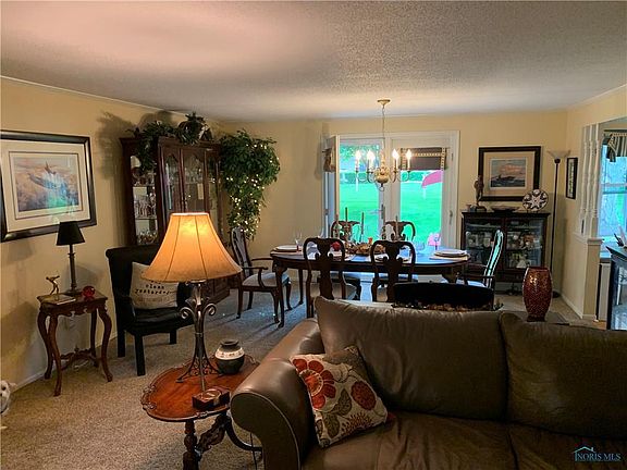 3rd image of 1214 Greendale Ave