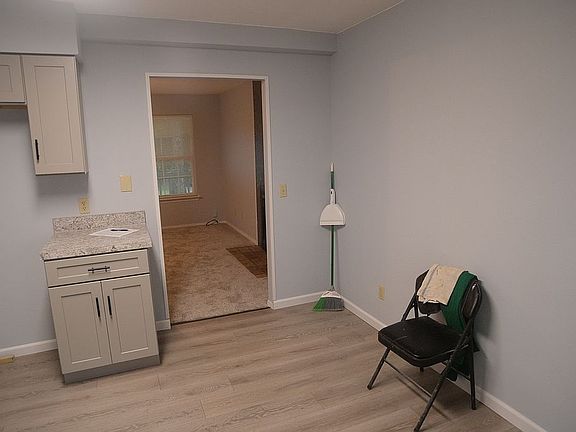 2nd image of 2811 Langley Ave APT 219