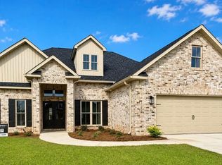 151 Woodwinds Ct, Kathleen, GA 31047