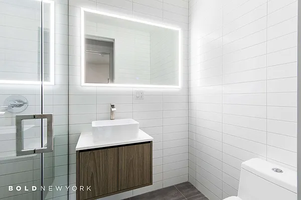 Rented by Bold New York | media 14