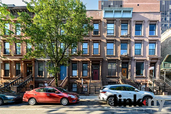 Rented by Link NY Realty | media 5