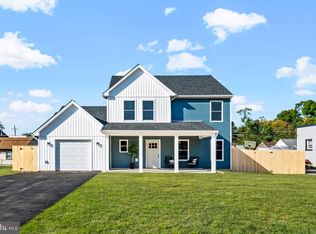 620 3rd Ave, Croydon, PA 19021