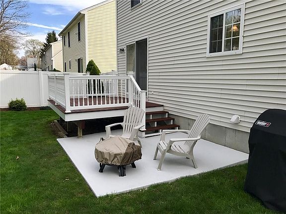 4th image of 12 Edgewood Ave