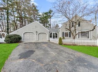 19 Chapin Dr, Wilbraham, MA 01095
