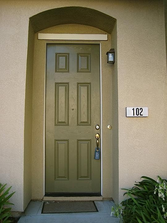 1st image of 102 Esplanade Cir